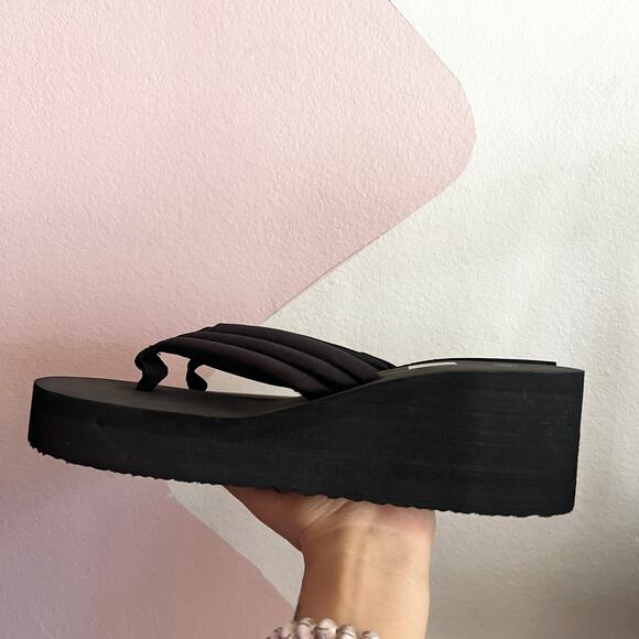 Black‎ Platform Flip Flop Sandals Y2K Retro Chunky Grunge Sz 9 - Picture 1 of 3
